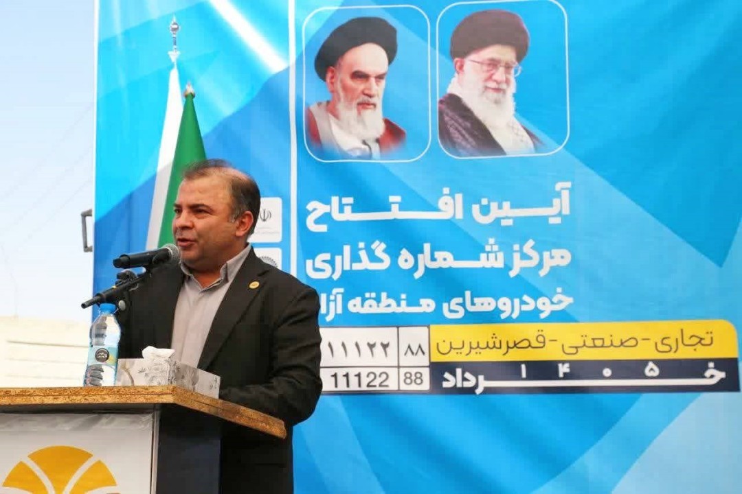 هیچ امتیاز ویژه‌ای برای واردات خودرو وجود ندارد