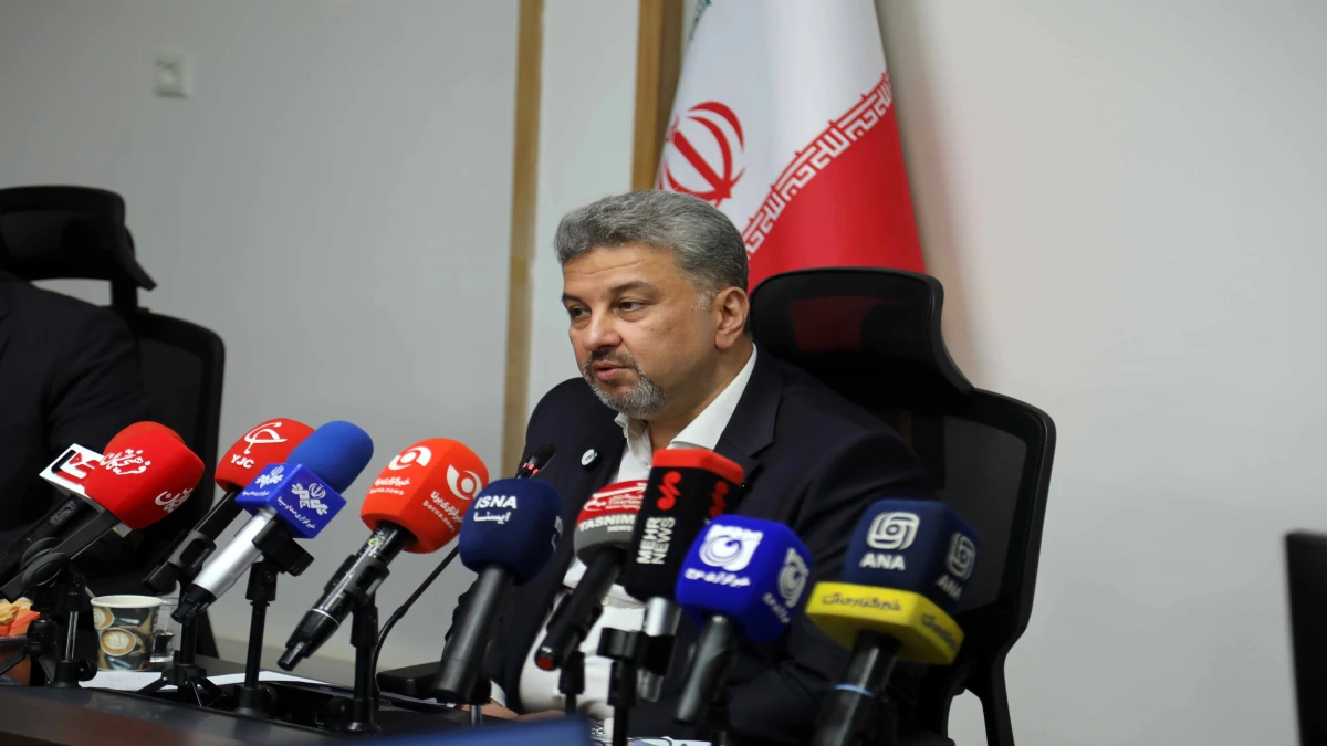 تحویل برق به صنایع انرژی‌بر ۱۱ درصد افزایش یافت؛ عرضه برق بدون محدودیت بیش از دو برابر شد/ تنها ۳۱۰۰ مگاوات از تعهد ۱۰ هزار مگاواتی صنایع محقق شده است