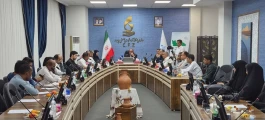 نشست صمیمی مدیرعامل سازمان منطقه آزاد چابهار با خبرنگاران و اصحاب رسانه برگزار شد