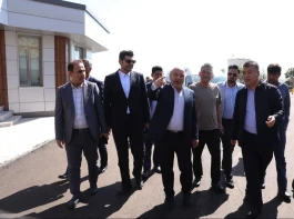 سرمایه‌گذاران چینی آماده ورود به پروژه راه‌آهن تبریز–چشمه‌ثریا و نیروگاه‌های خورشیدی ماکو